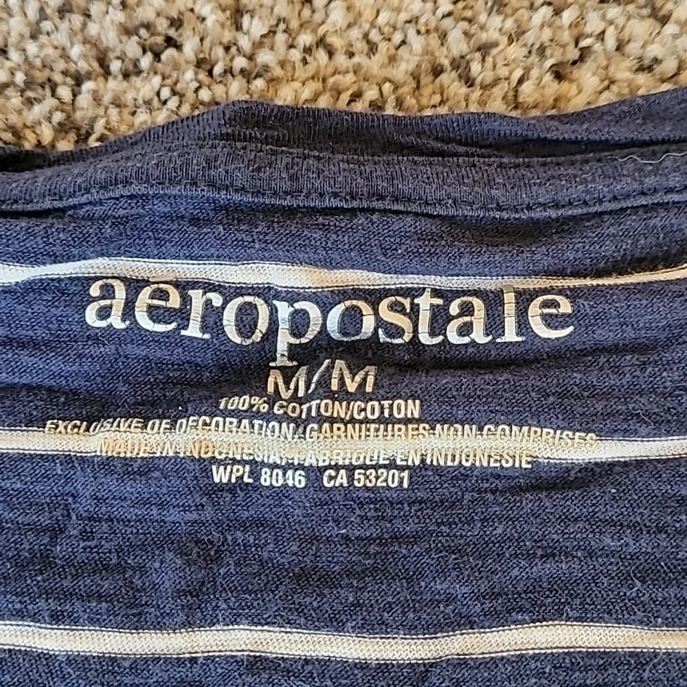 Aeropostale Womens V Neck Shirt M Striped Blue White Short Sleeve - Picture 2 of 4